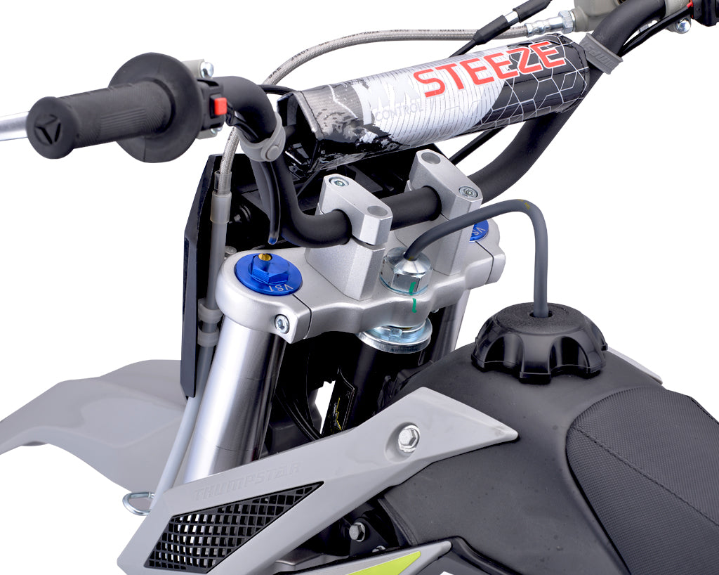 Thumpstar TSB140 schakel